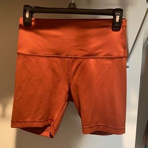 Lululemon Wunder train biker short “6 🍋